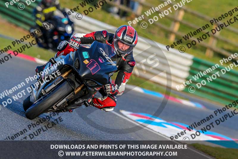 PJM Wedding Photography;enduro digital images;event digital images;eventdigitalimages;mallory park;mallory park photographs;mallory park trackday;mallory park trackday photographs;no limits trackdays;peter wileman photography;racing digital images;trackday digital images;trackday photos